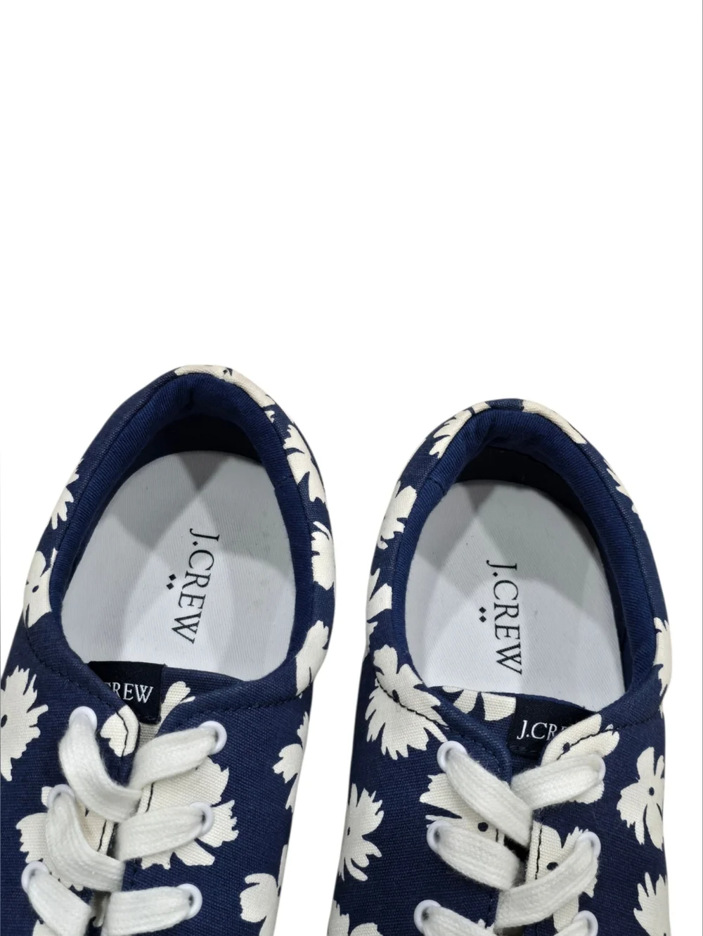 J. Crew excellent like